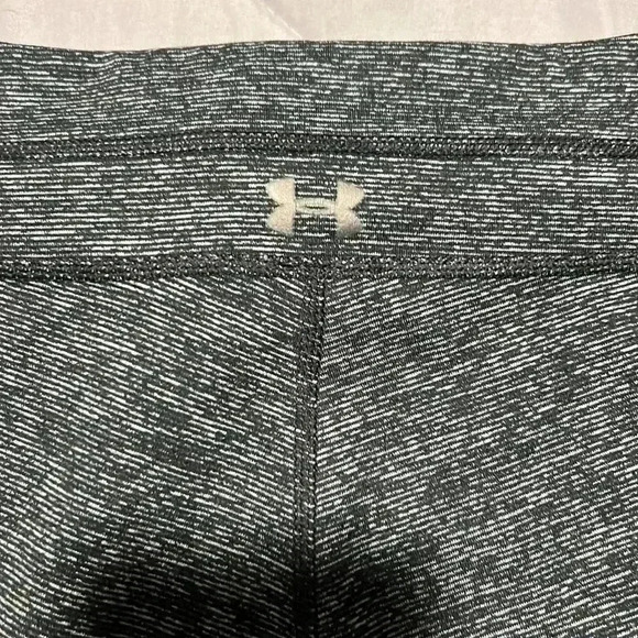 Woman’s leggings - Picture 3 of 3